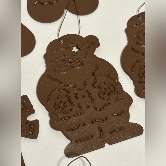 Rustic Metal Ornaments and Garland - Picture 6 of 16